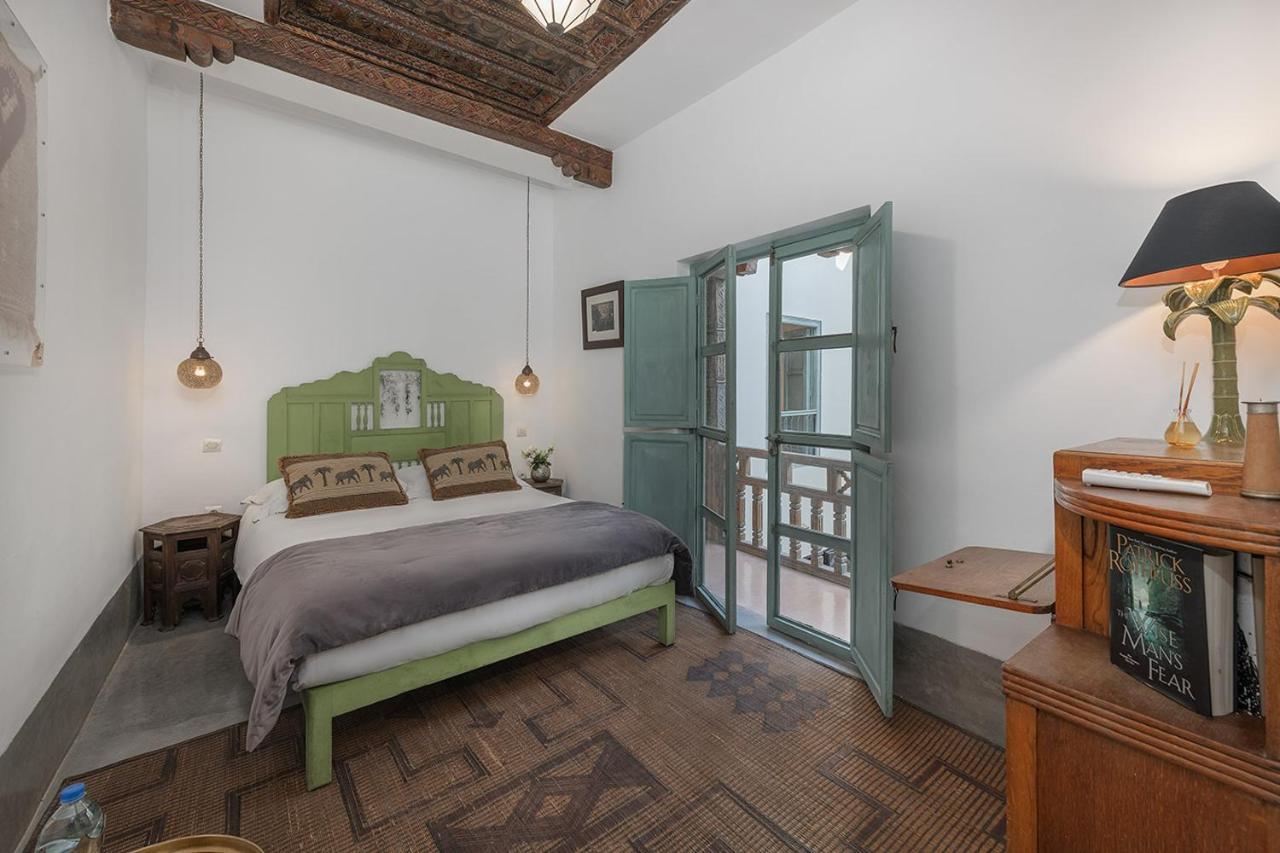 Riad Le J Marrakesh Bagian luar foto